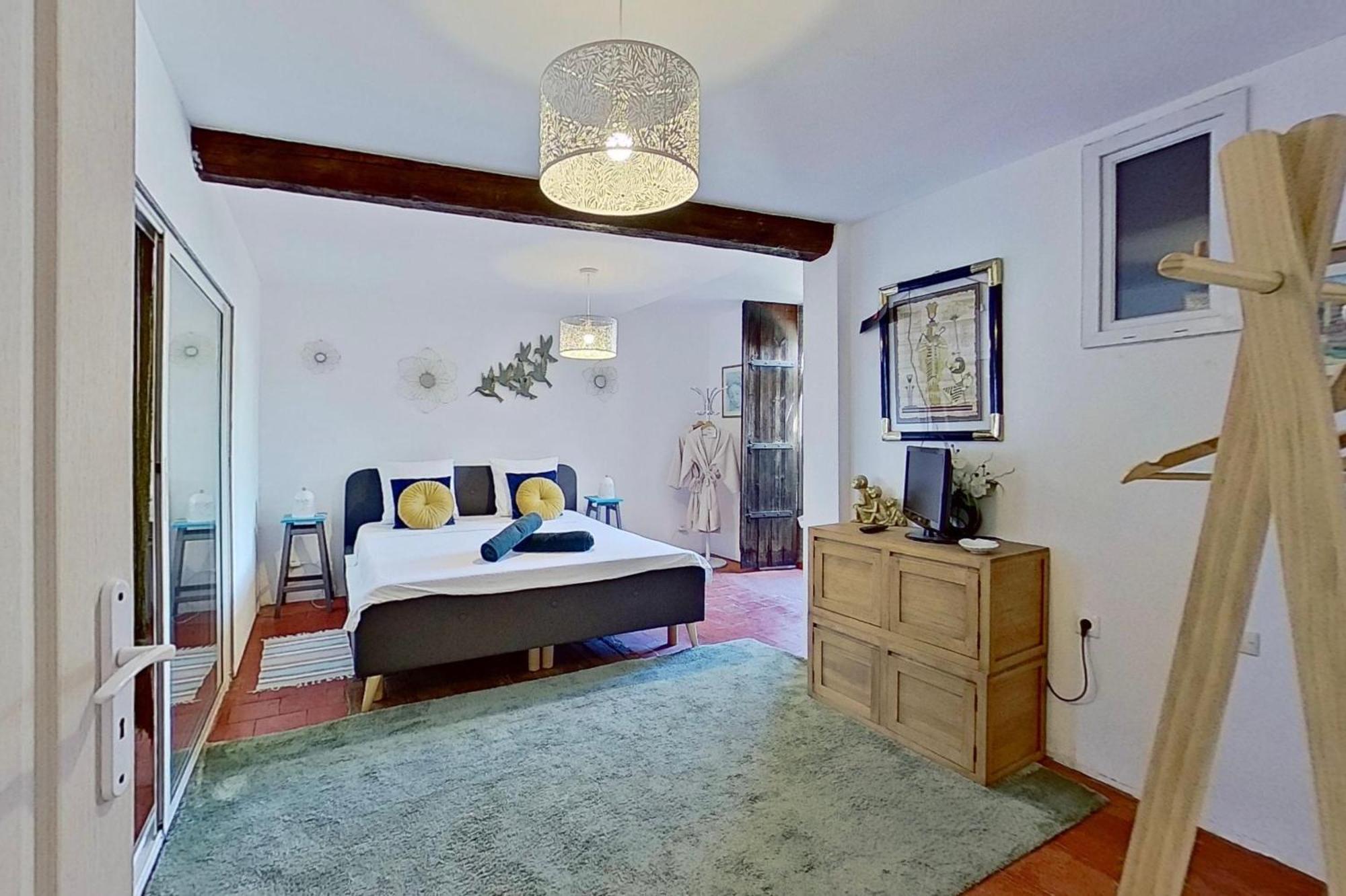 Les 2 Droles D'Oiseaux Bed & Breakfast Luc-sur-Orbieu ภายนอก รูปภาพ