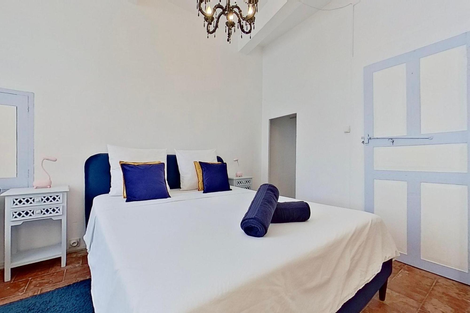 Les 2 Droles D'Oiseaux Bed & Breakfast Luc-sur-Orbieu ภายนอก รูปภาพ