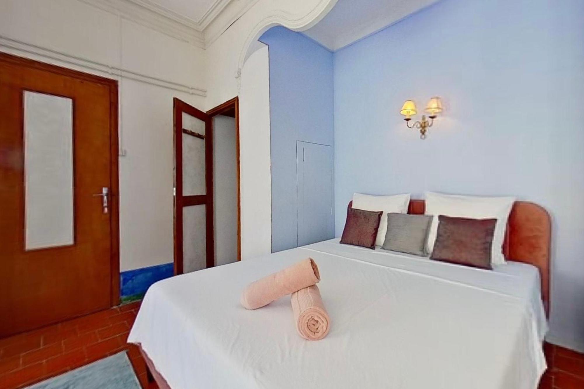 Les 2 Droles D'Oiseaux Bed & Breakfast Luc-sur-Orbieu ภายนอก รูปภาพ
