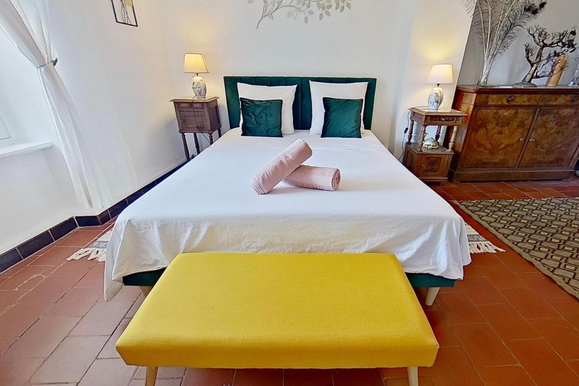 Les 2 Droles D'Oiseaux Bed & Breakfast Luc-sur-Orbieu ภายนอก รูปภาพ